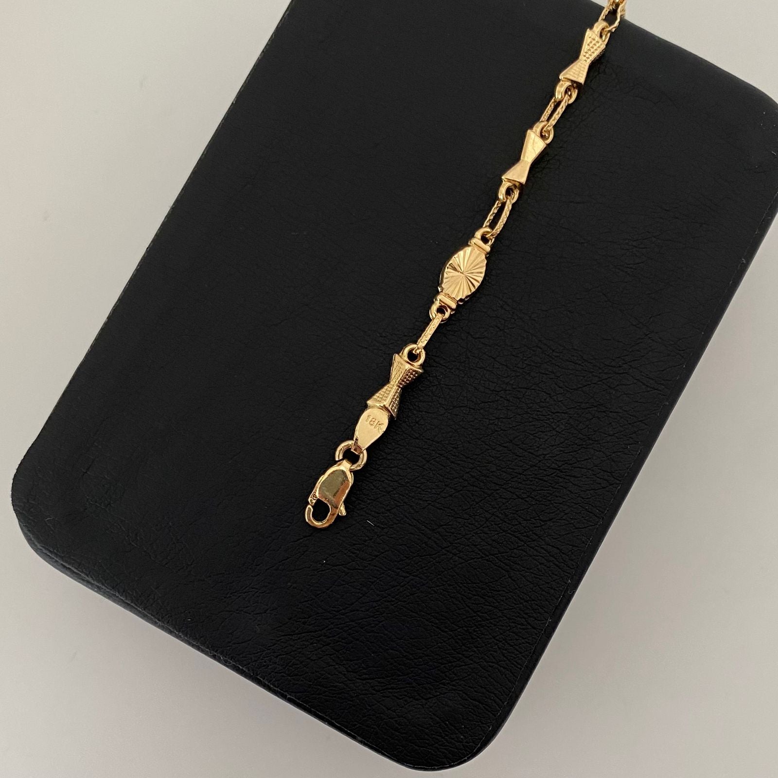 Pulso rustico barriles diamantados Oro amarillo 18k 5,00 Gr / 5,4 mm / 21,5 Cm Broche 0,60